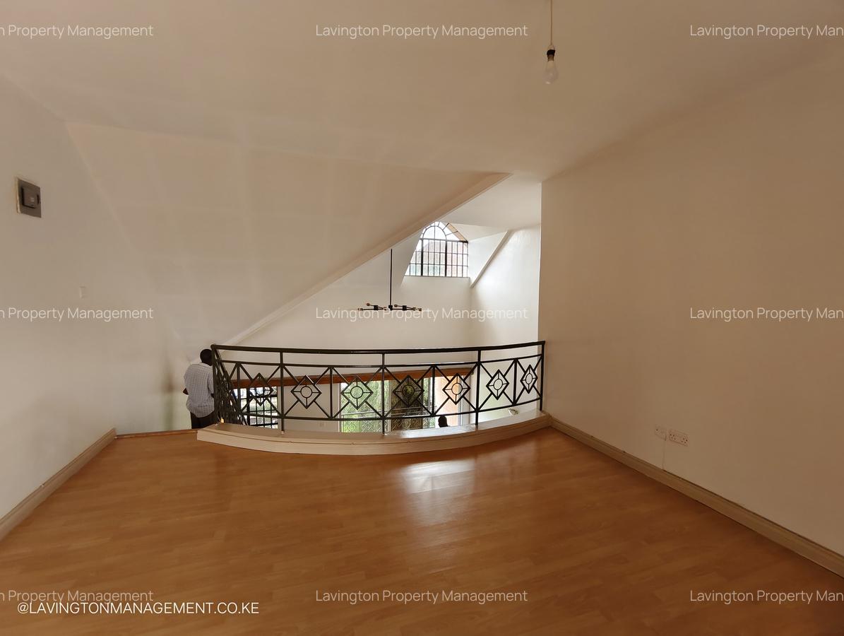 4 Bed Apartment with En Suite at Lavington Green - 9