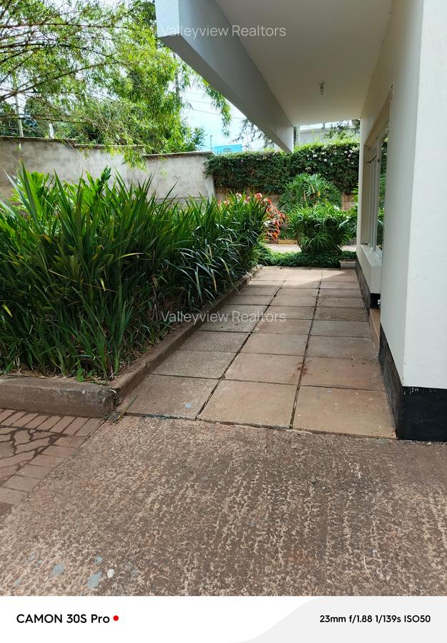 4 Bed Townhouse with En Suite at Kileleshwa - 13