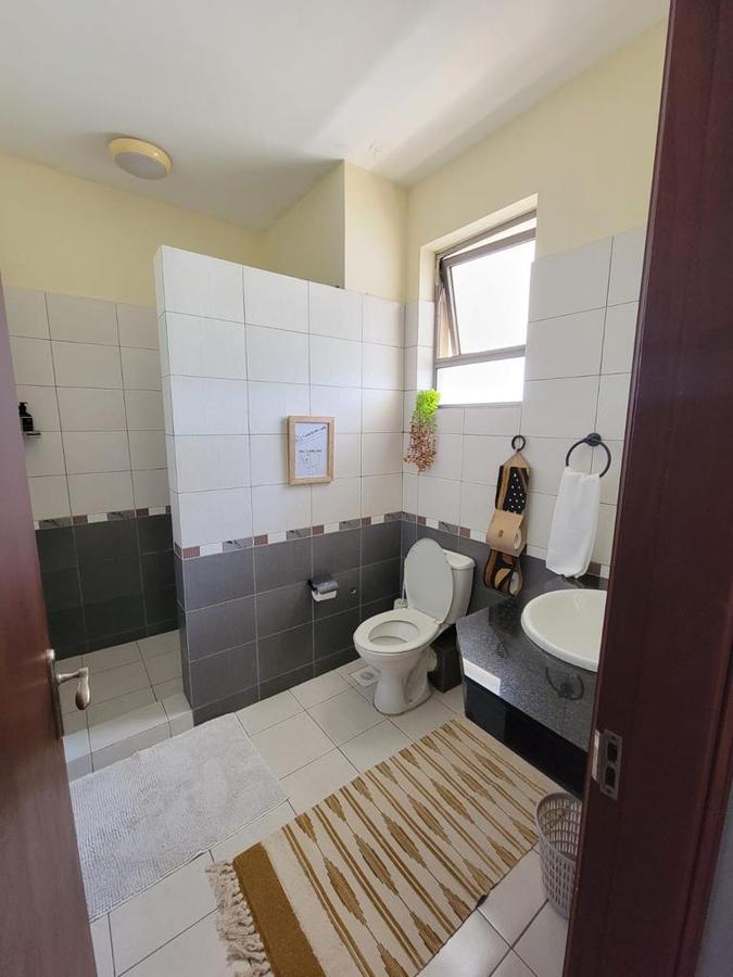 Serviced 2 Bed Apartment with En Suite in Nyali Area - 8