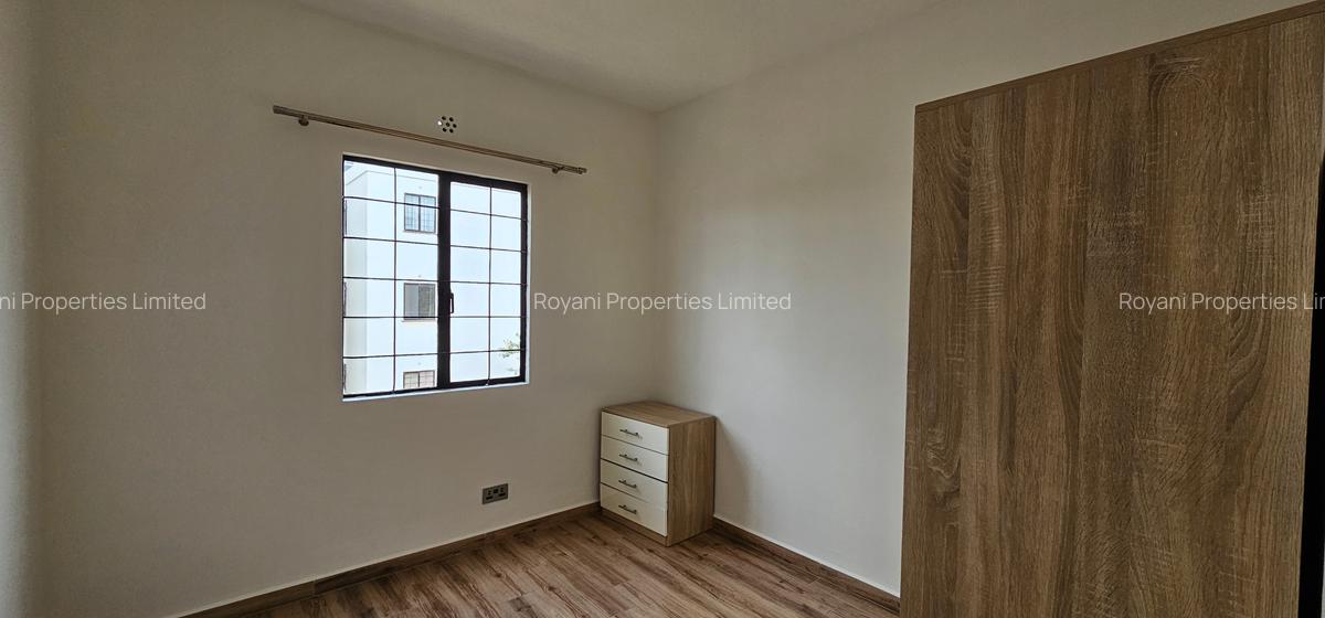 2 Bed Apartment with Swimming Pool in Tatu City - 10