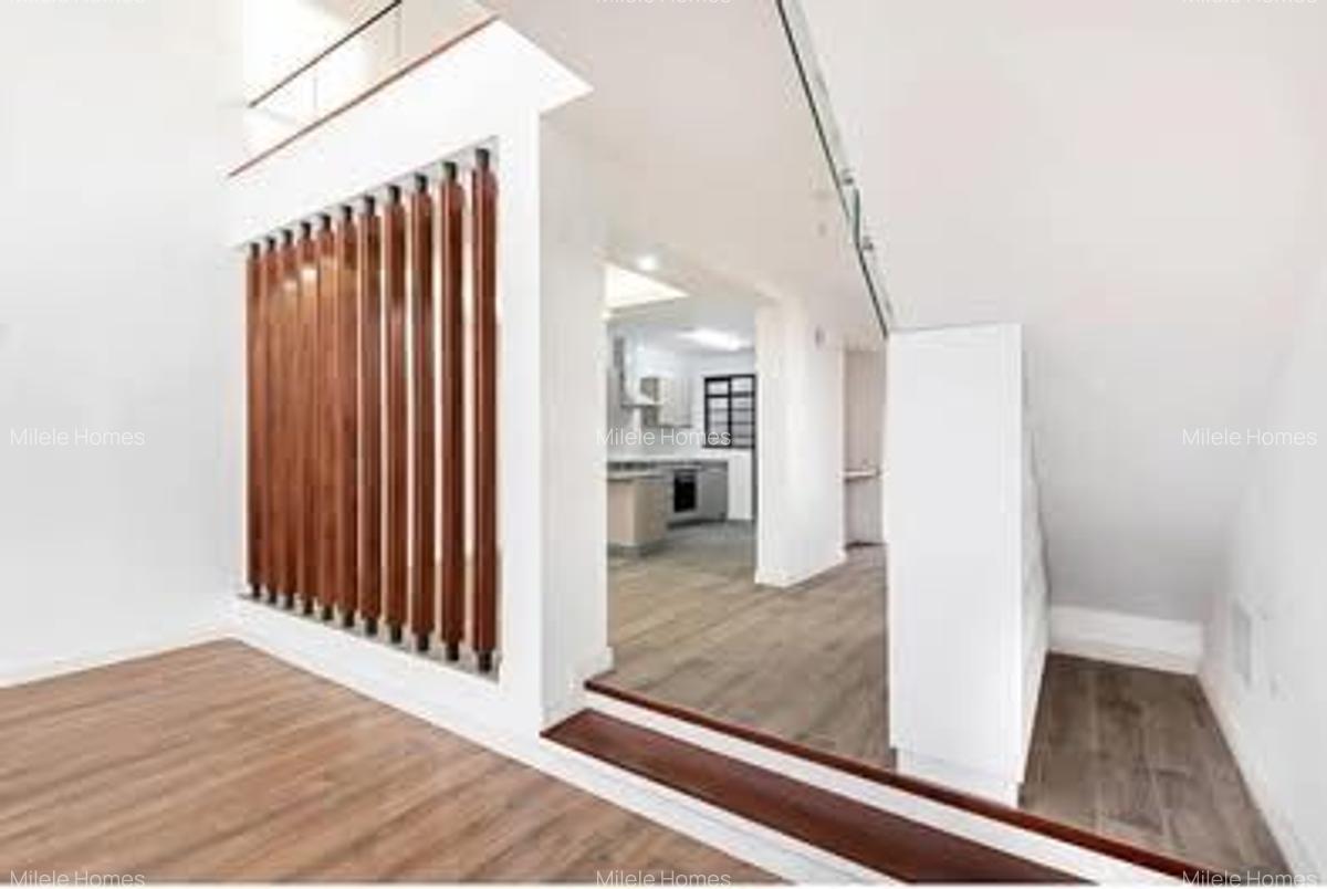 4 Bed Townhouse with En Suite in Loresho - 11