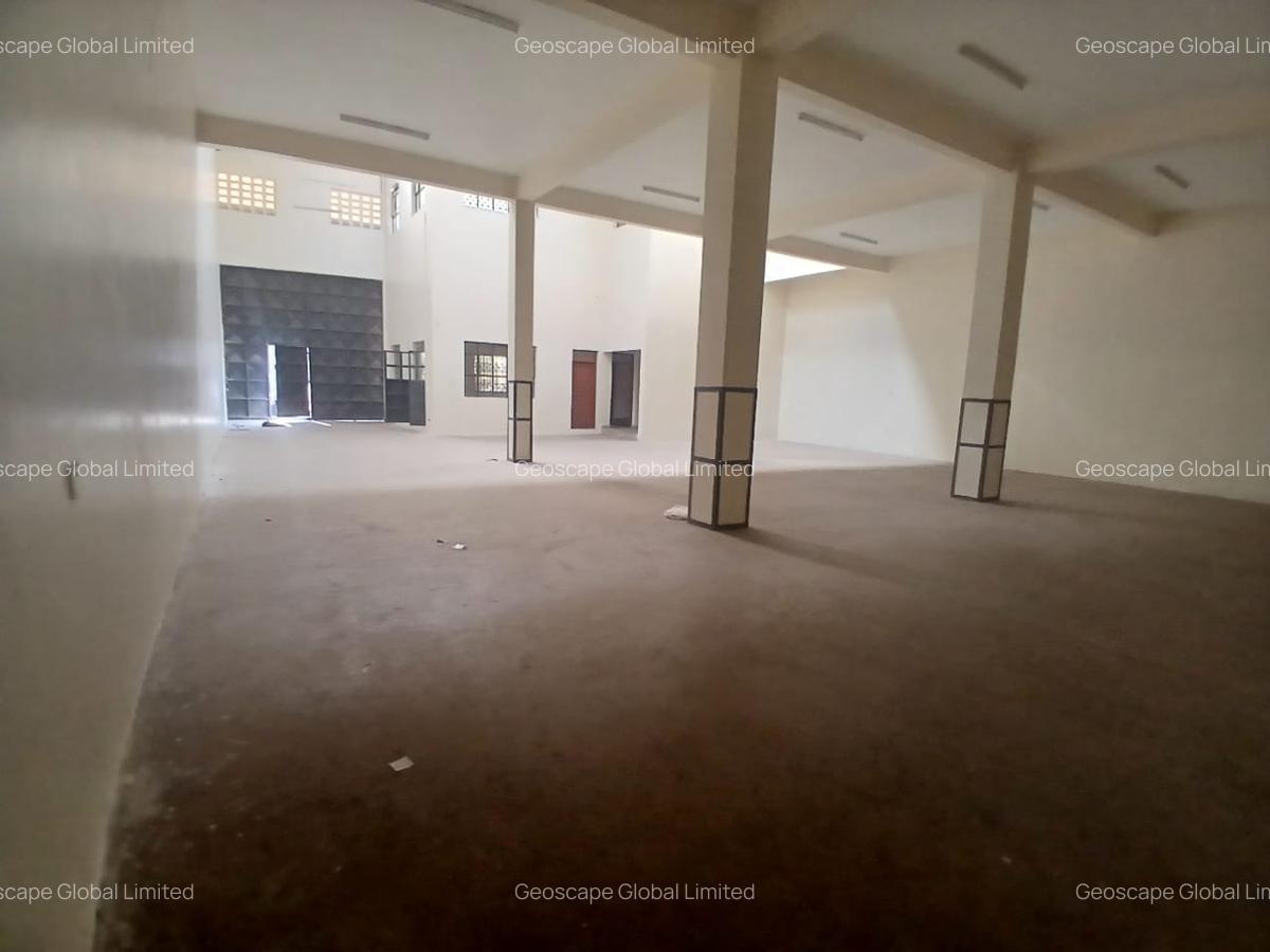 6,778 ft² Warehouse with Parking in Ruaraka - 5