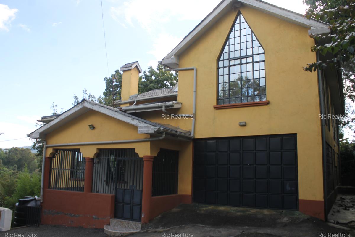 5 Bed House with En Suite at Matasia - 3
