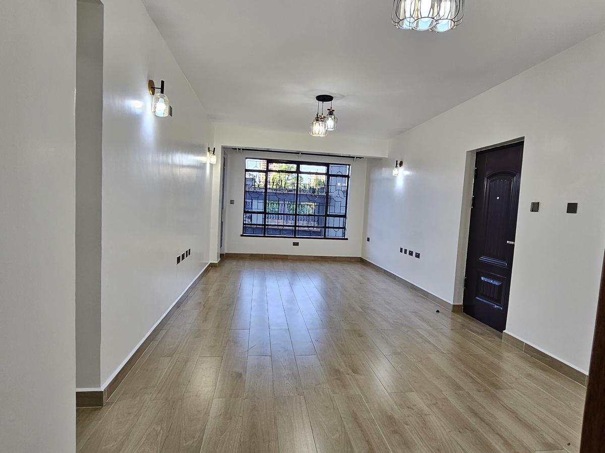 2 Bed Apartment with En Suite at Parklands - 10