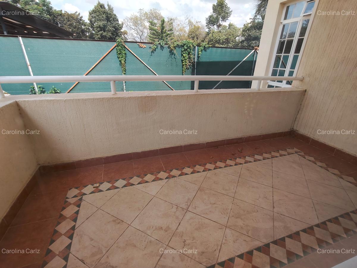 4 Bed Townhouse with En Suite at Kyuna - 12