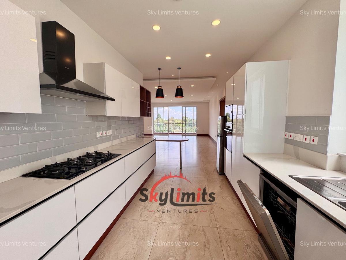 3 Bed Apartment with En Suite in Parklands - 3