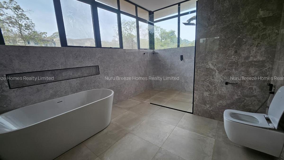 5 Bed House with En Suite in Nyari - 6