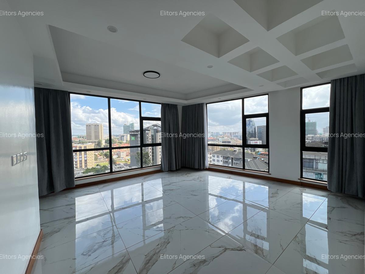 4 Bed Apartment with En Suite at Lantana Road - 13