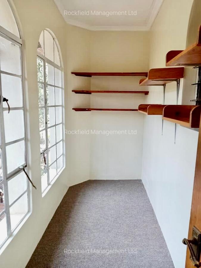 4 Bed House with En Suite in Thigiri - 12