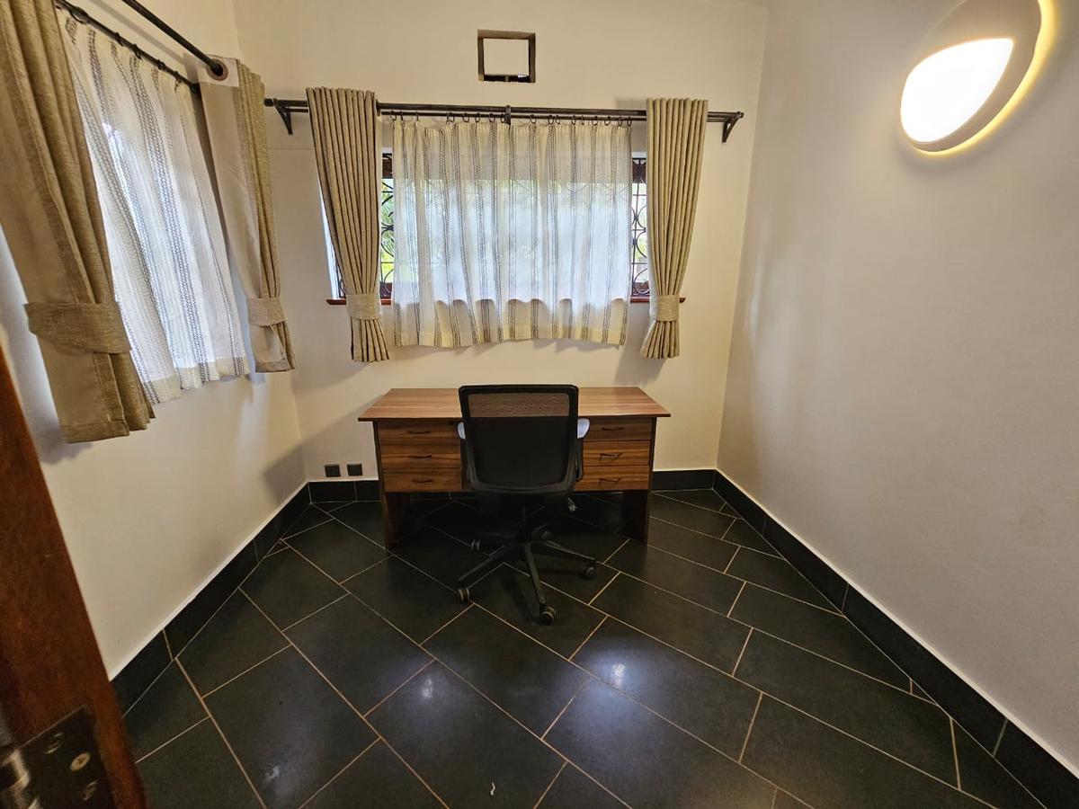 5 Bed House with En Suite in Kitisuru - 6