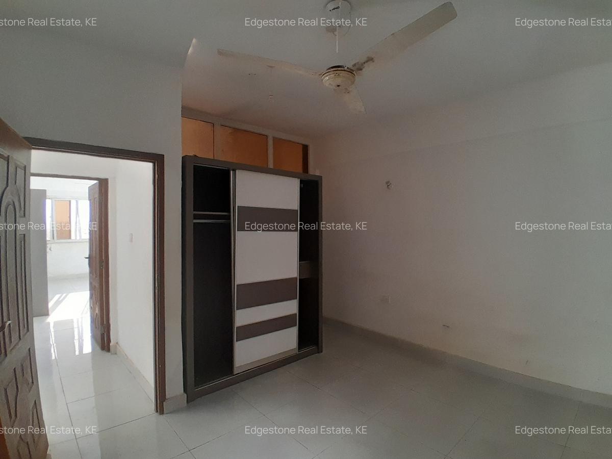 2 Bed Apartment with En Suite in Bamburi - 9