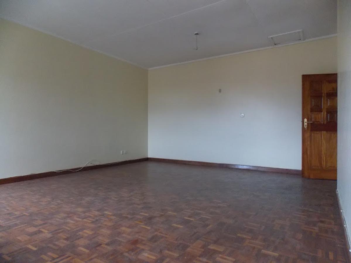 3 Bed Apartment with En Suite at Kilimani - 8