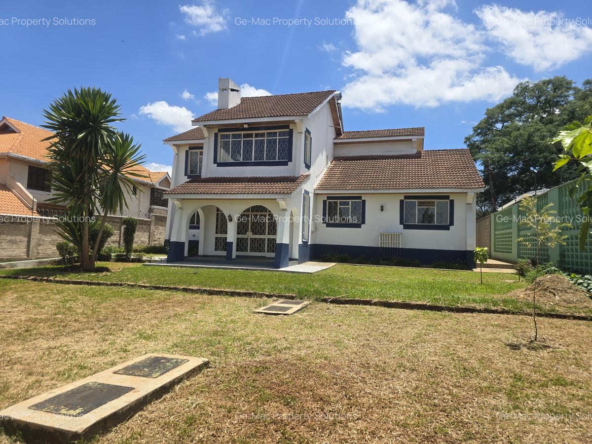 4 Bed House with En Suite in Runda - 1