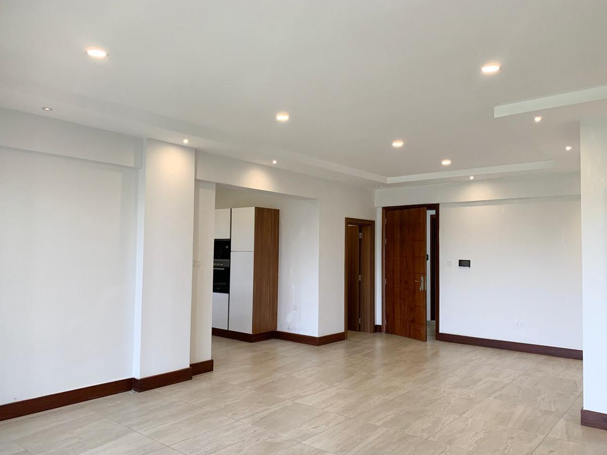 3 Bed Apartment with En Suite in Westlands Area - 14