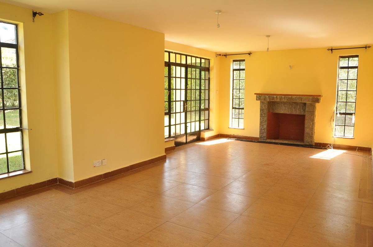 3 Bed House with En Suite at Eden Ville Estate - 2