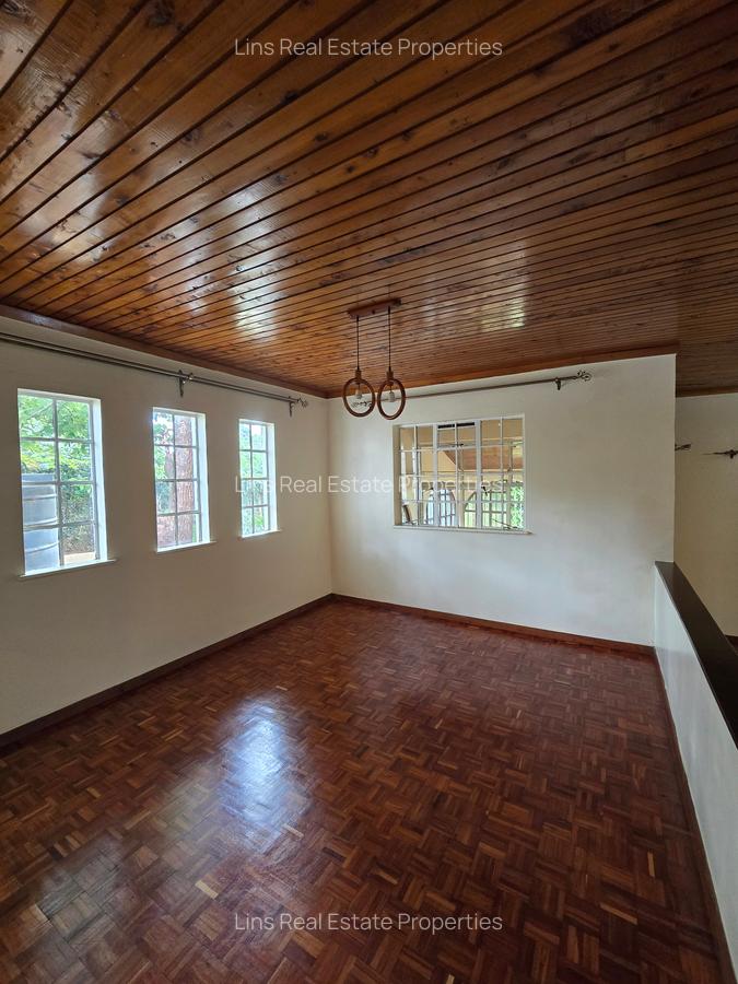 4 Bed House with En Suite in Loresho - 4