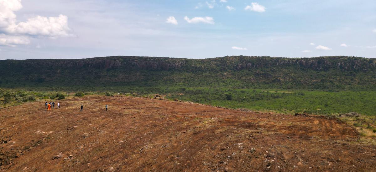 50,100 ft² Land in Kimuka - 6