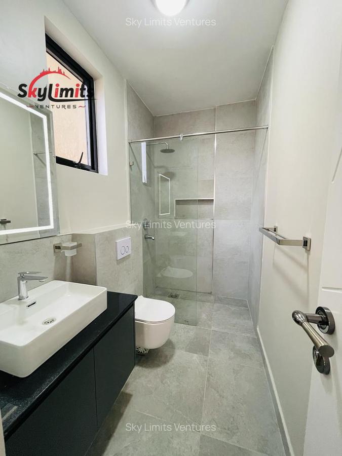 3 Bed Apartment with En Suite in General Mathenge - 12