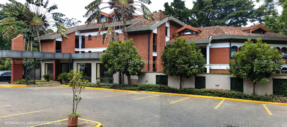 Serviced 1 Bed Apartment with En Suite at Kolobot Drive - 1