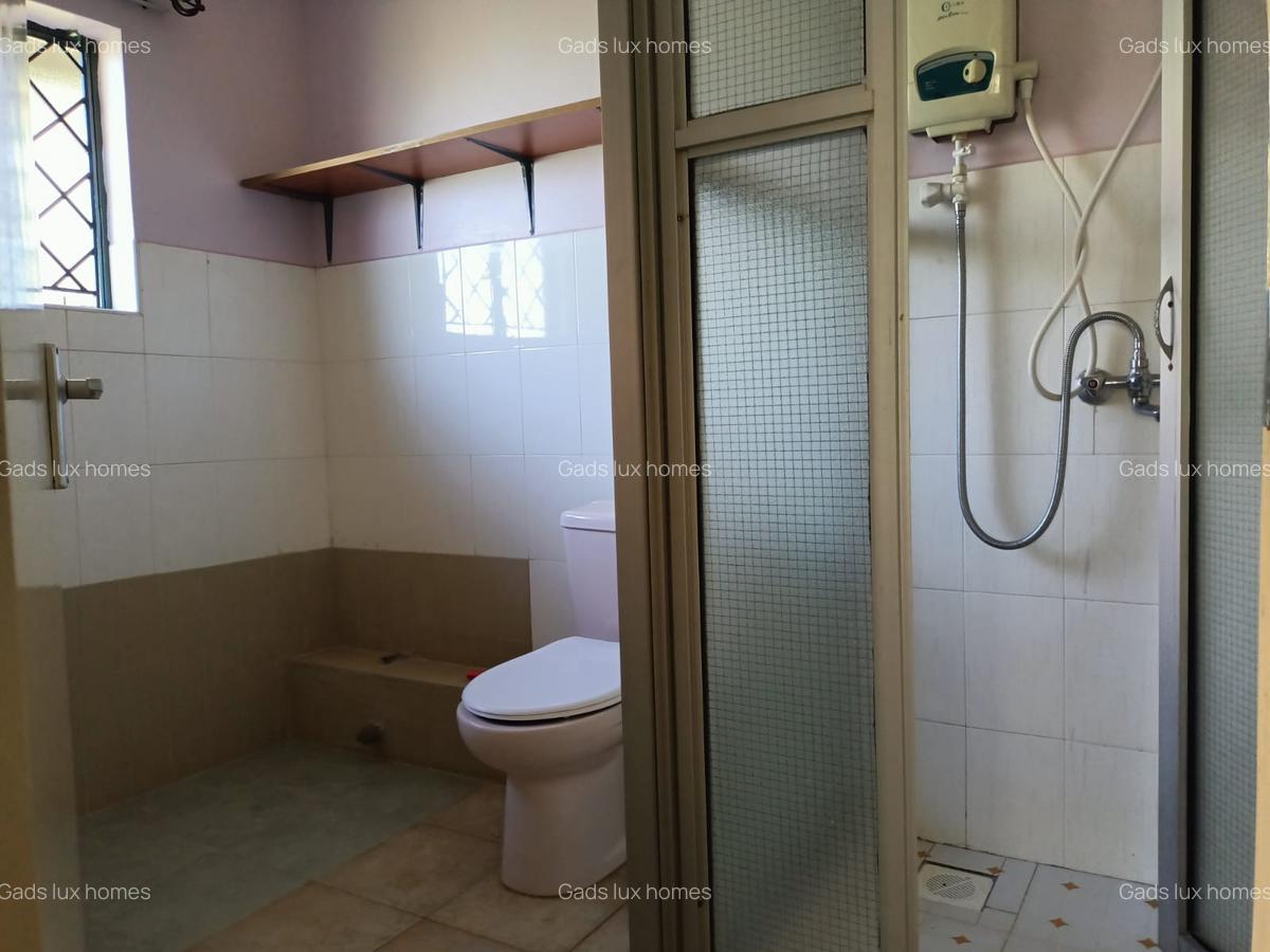 4 Bed Townhouse with En Suite at Thindigua - 6