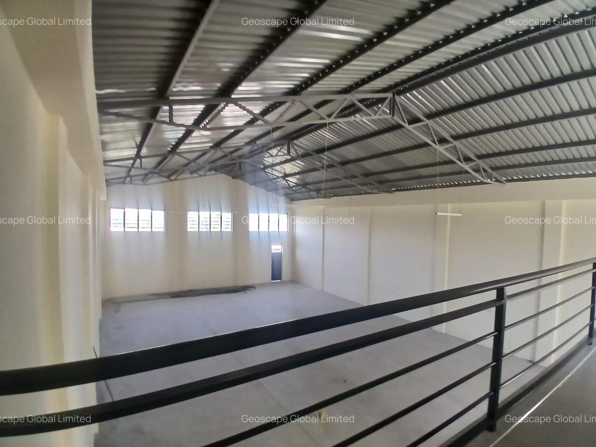 4,100 ft² Warehouse with Parking in Ruiru - 1
