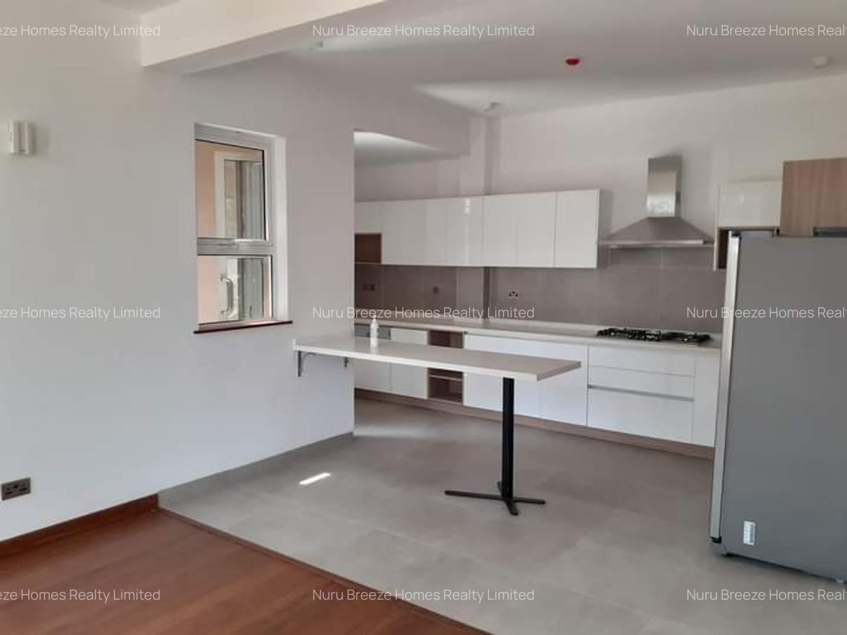 4 Bed Townhouse with En Suite in Lavington - 3