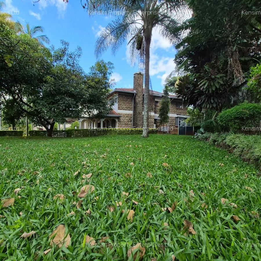 5 Bed House with En Suite in Runda - 20