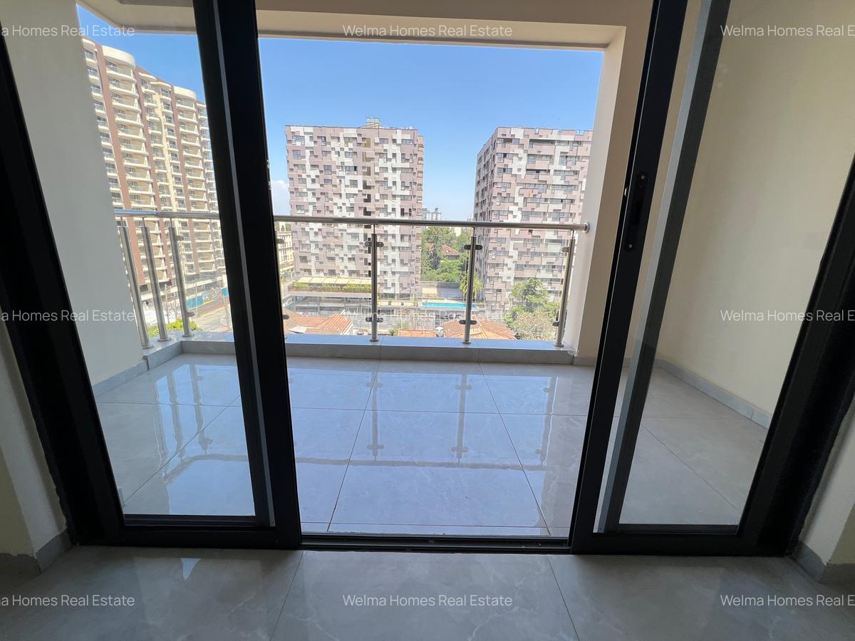 2 Bed Apartment with En Suite in Kilimani - 6