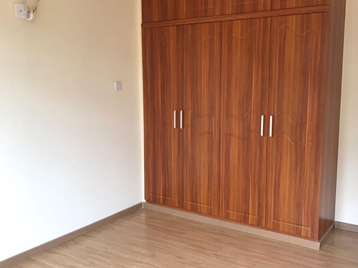 2 Bed Apartment with En Suite in Kilimani - 6