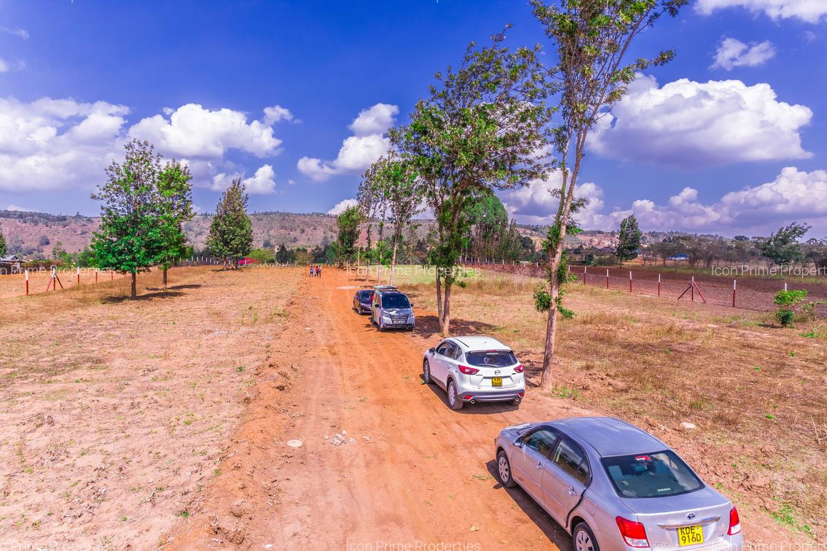 0.4 ac Land at Thigio - 2