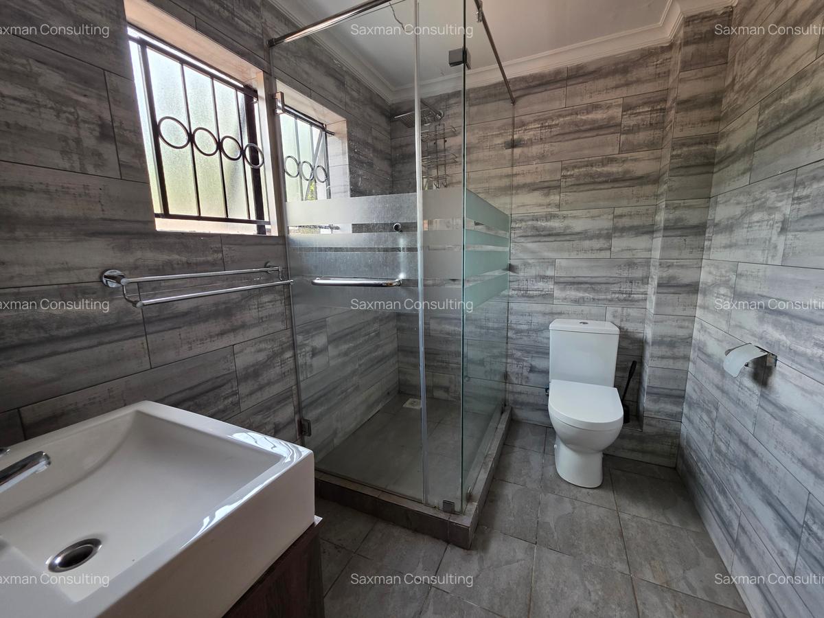 4 Bed Townhouse with En Suite in Runda - 13