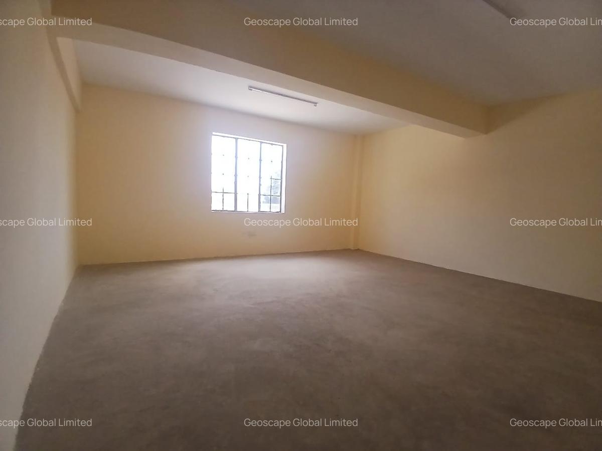 7,100 ft² Warehouse with Parking in Ruaraka - 5