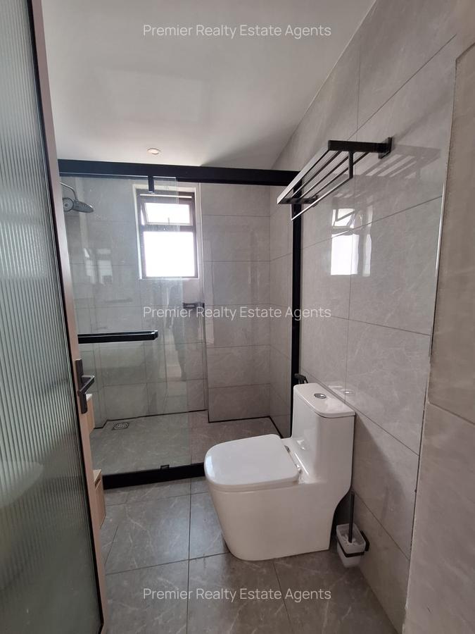 2 Bed Apartment with En Suite at Riverside - 11