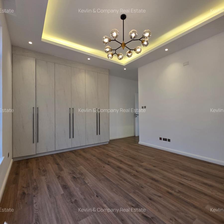 5 Bed Villa with Swimming Pool in Lavington - 8