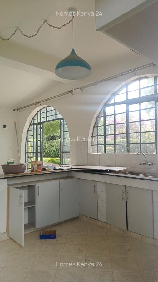 2 Bed House in Ridgeways - 2