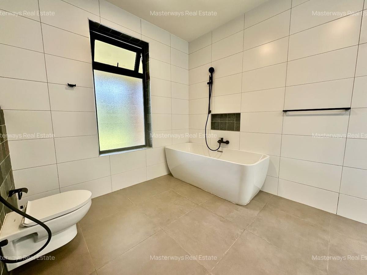 5 Bed Villa with En Suite in Karen - 6