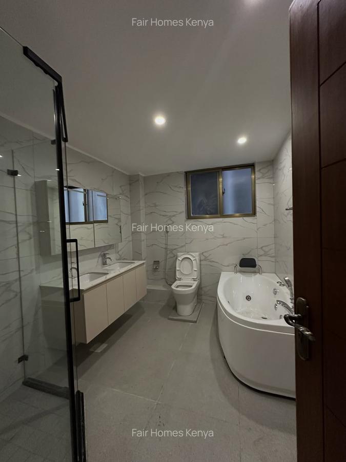 4 Bed Apartment with En Suite at Othaya Road - 9