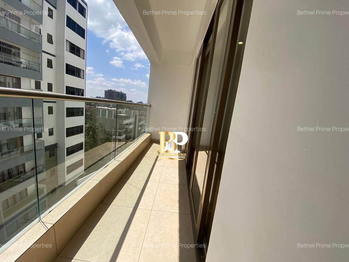 3 Bed Apartment with En Suite in Lavington - 1