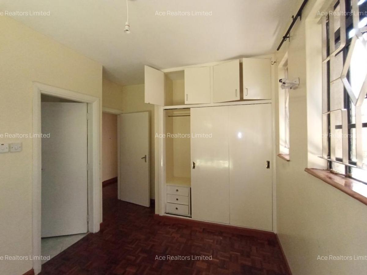 3 Bed Apartment with En Suite at Gitanga Road - 7