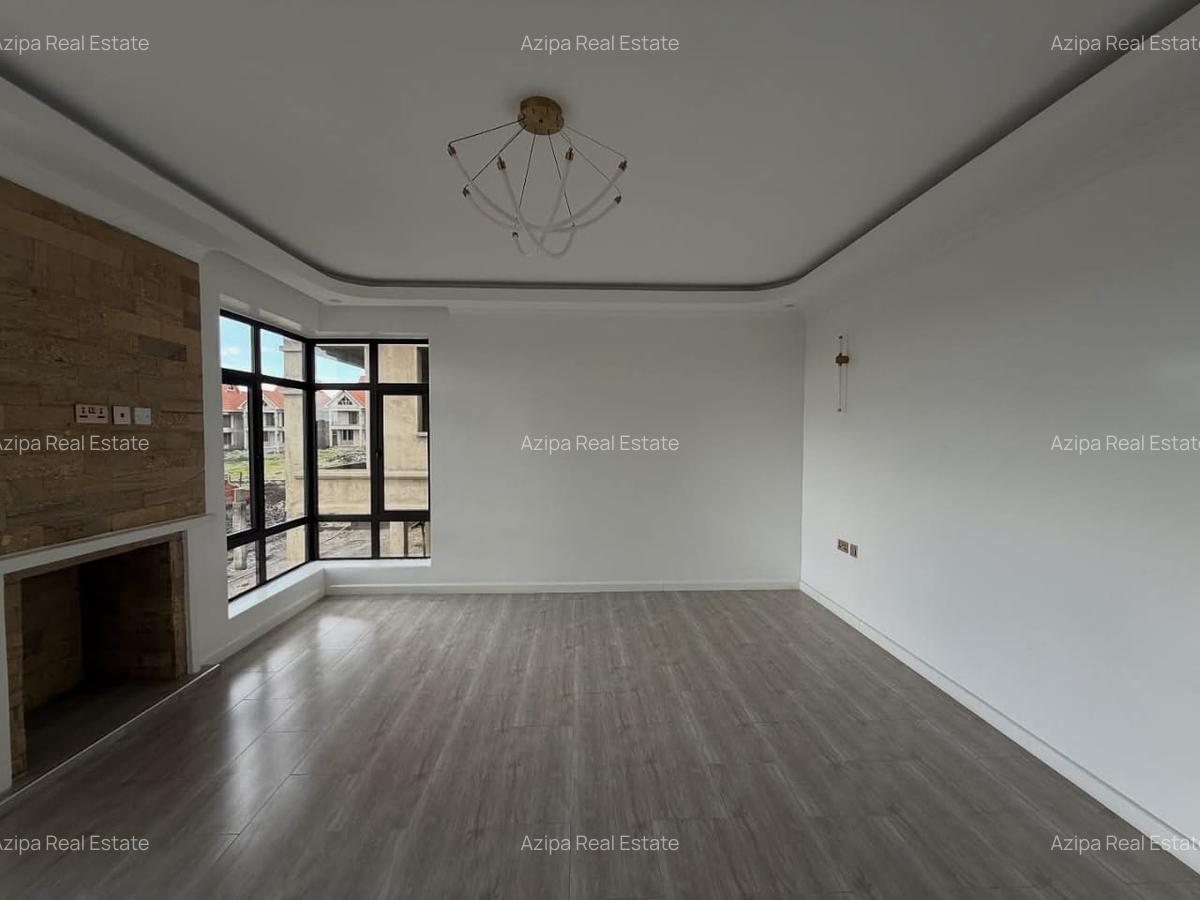 4 Bed Townhouse with En Suite at Namanga Road - 7