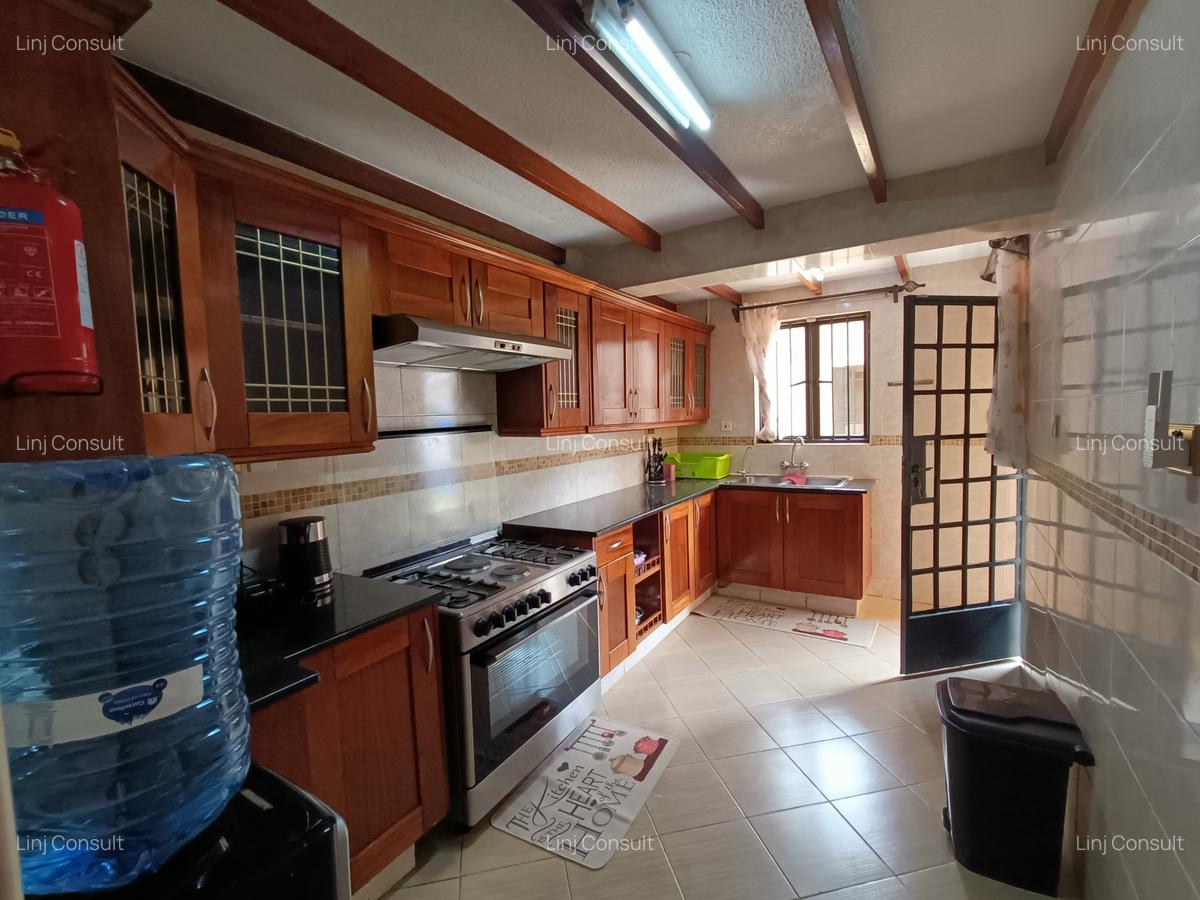 4 Bed Townhouse with En Suite in Runda - 8