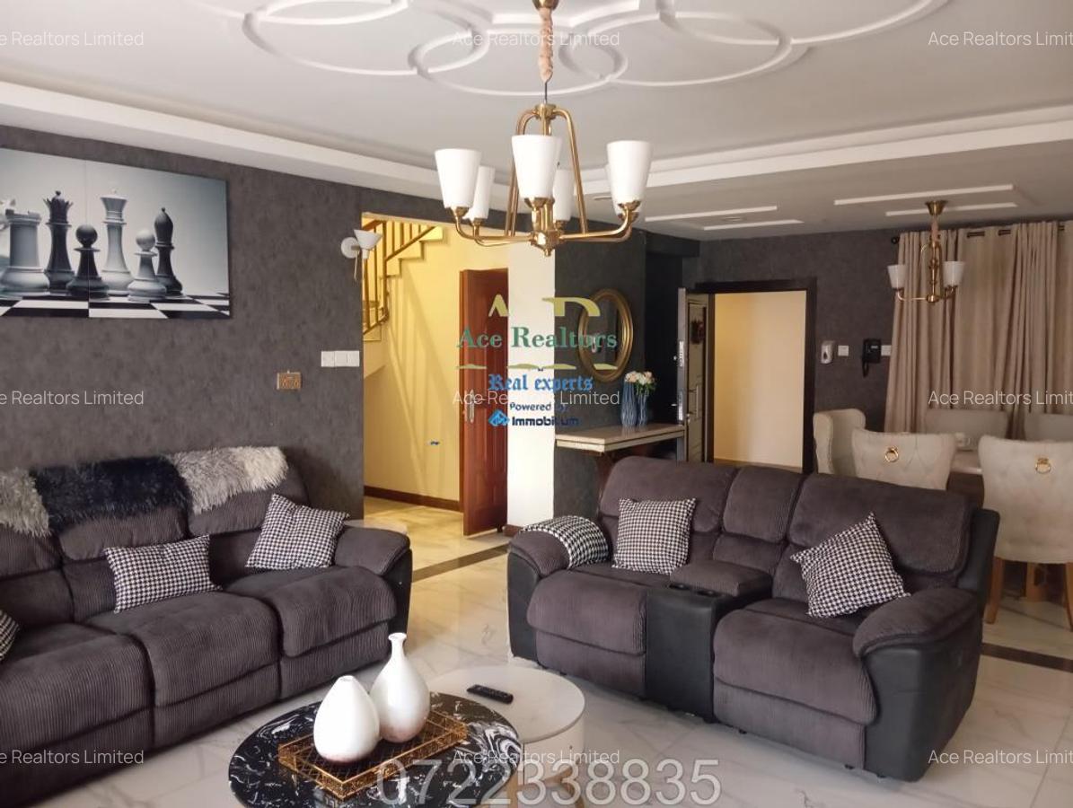 4 Bed Apartment with En Suite at Valley Arcade Duplex - 3