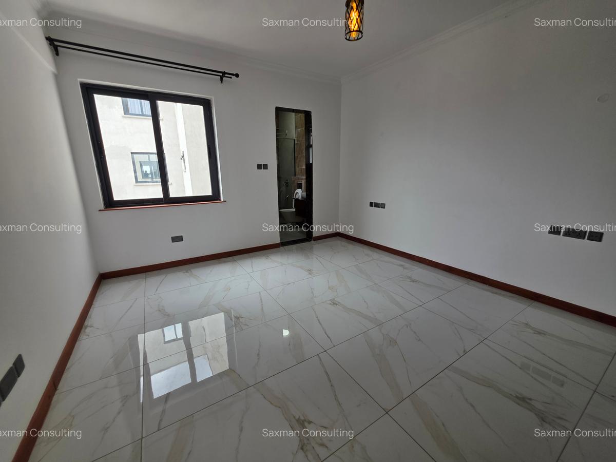 3 Bed Apartment with En Suite in Kileleshwa - 12