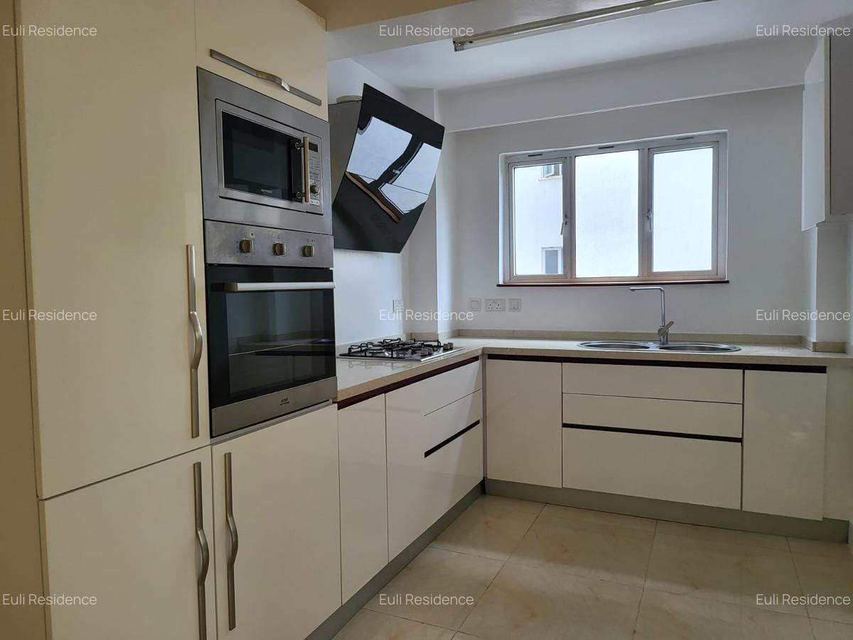 1 Bed Apartment with En Suite at Rhapta Rd - 2