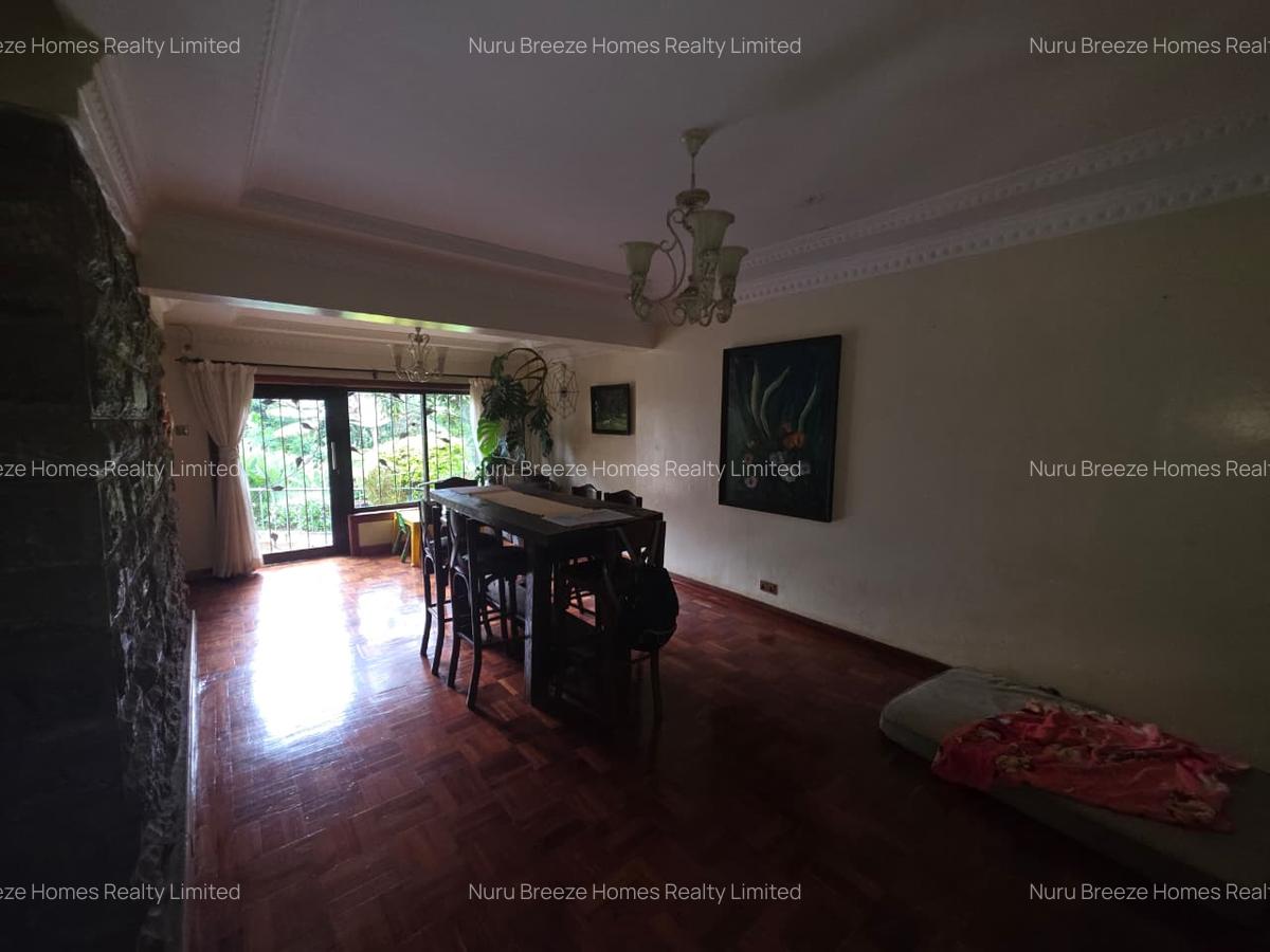 5 Bed House with En Suite in Kyuna - 12