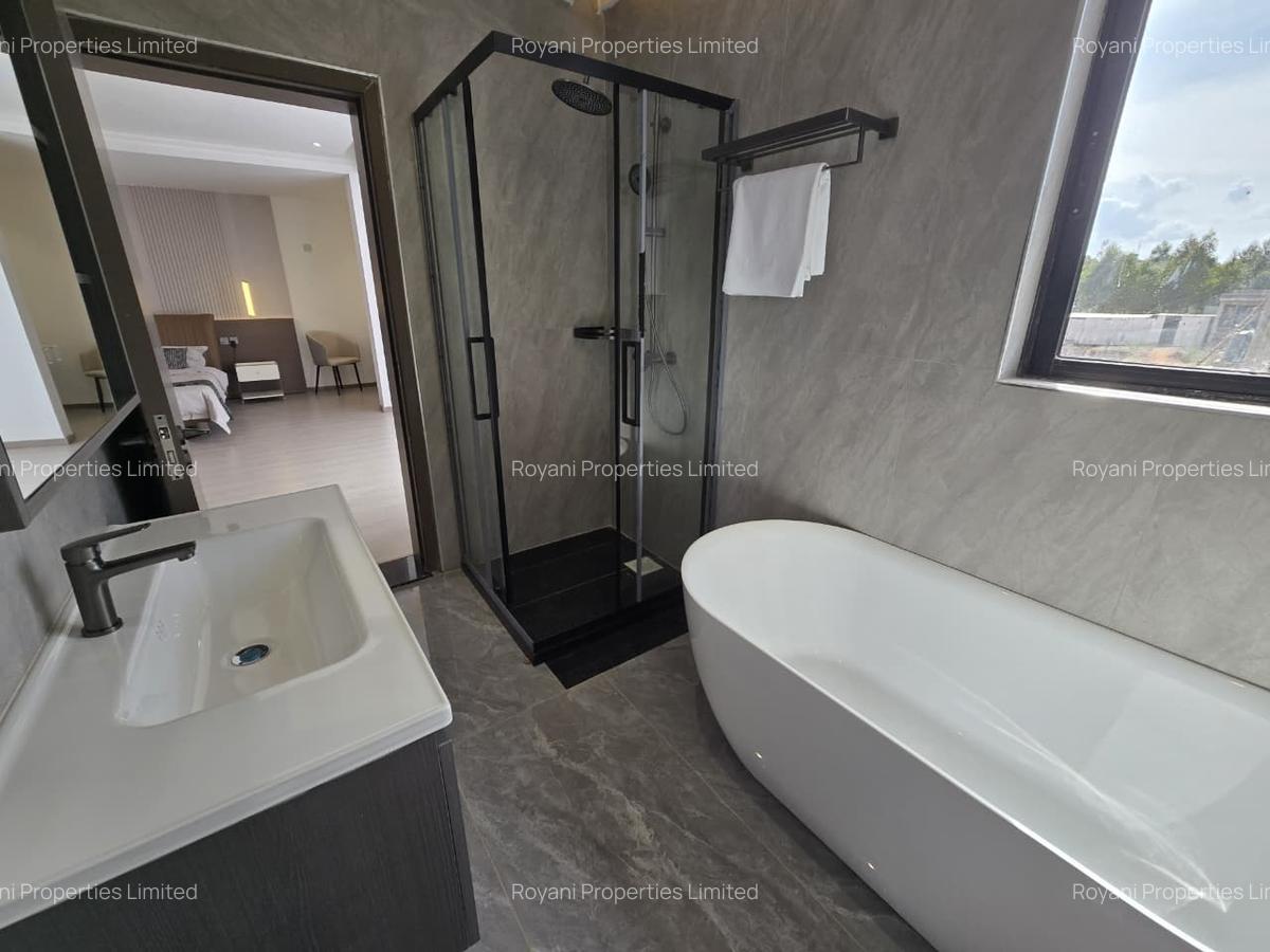 5 Bed House with En Suite in Kamangu - 10