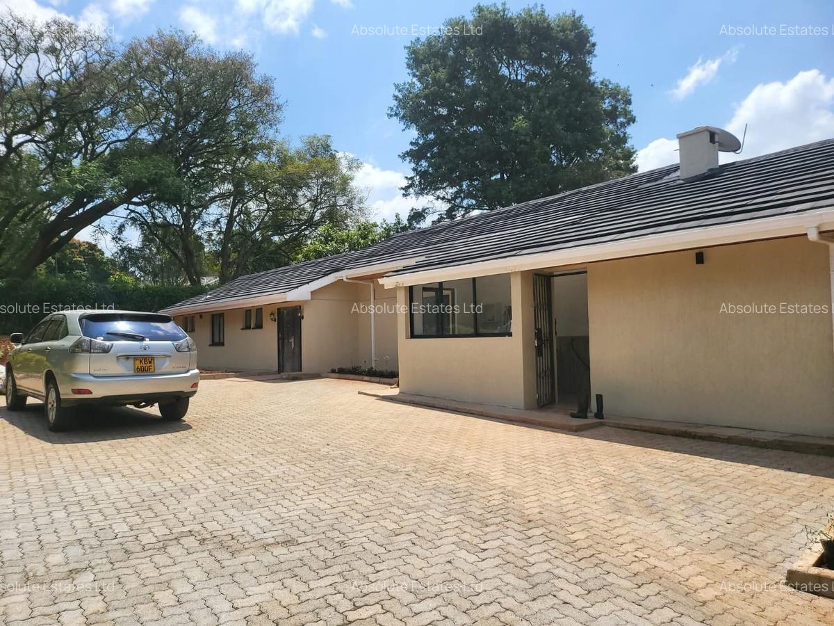 4 Bed House with En Suite in Loresho - 10