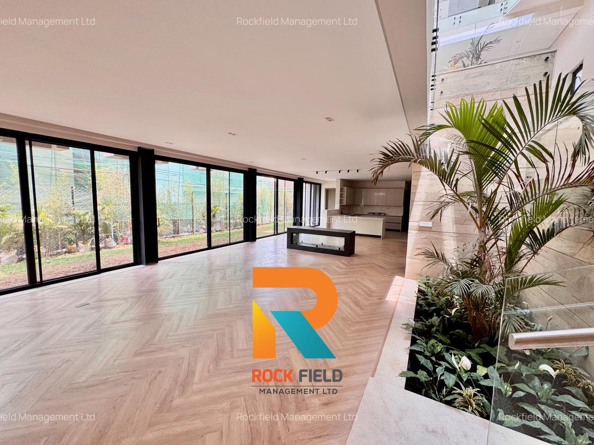 5 Bed Apartment with En Suite at Grevillea Grove - 5