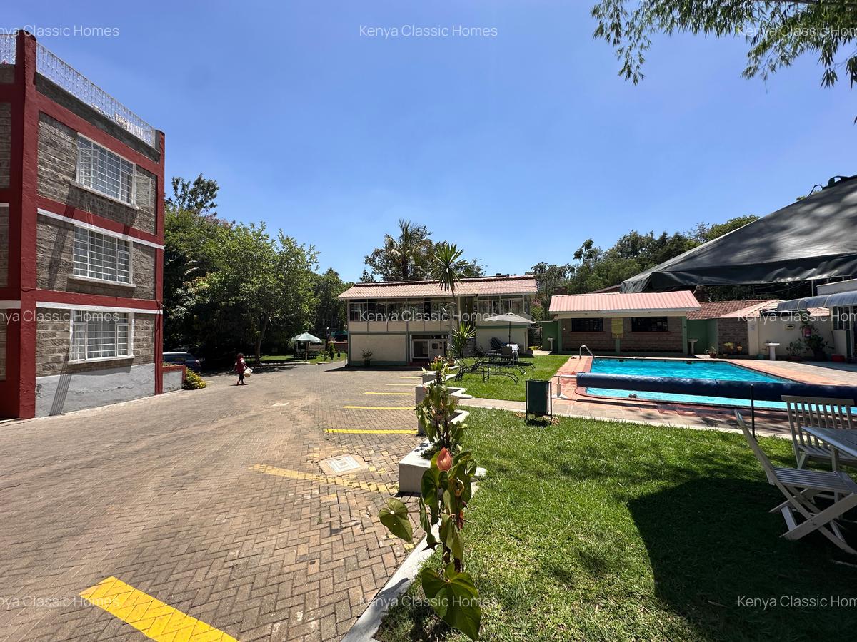 Furnished Studio Apartment with Swimming Pool in Lavington - 9