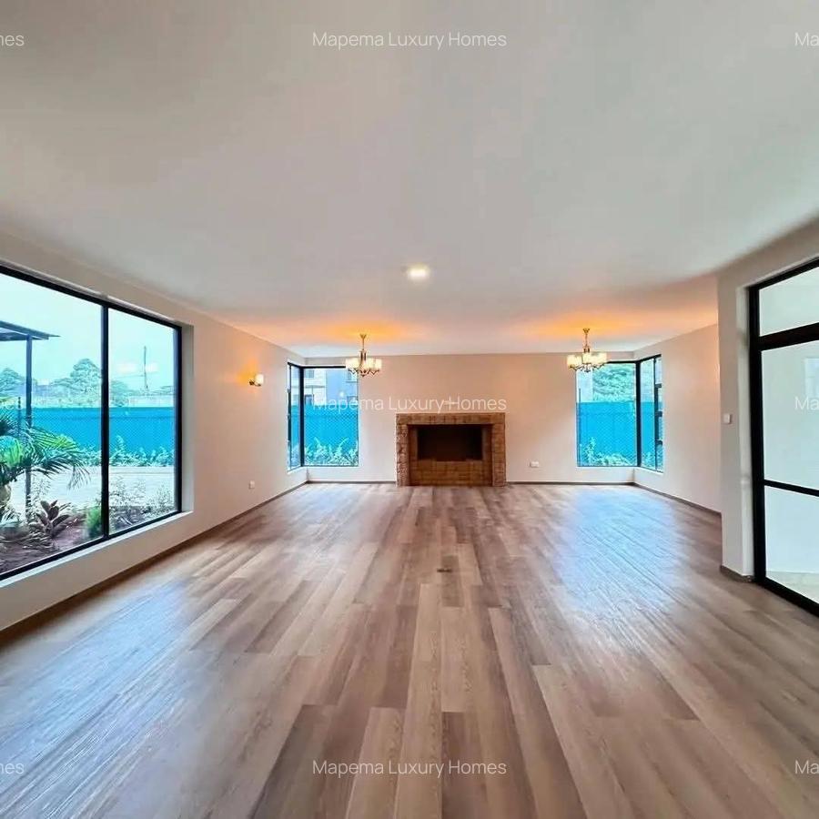 6 Bed House with En Suite at Mukoma - 19